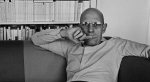 Em Foucault, as Relacoes Entre a Loucura e a Sanidade