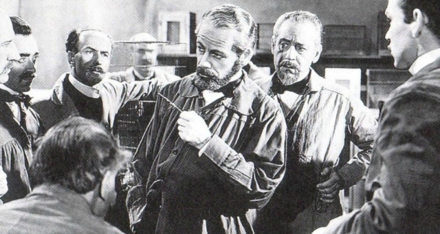 EM DVD:  A Historia de Louis Pasteur