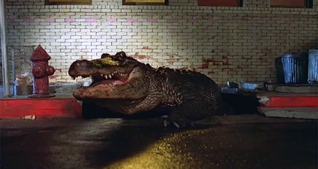 EM DVD: Alligator -  O Jacare Gigante