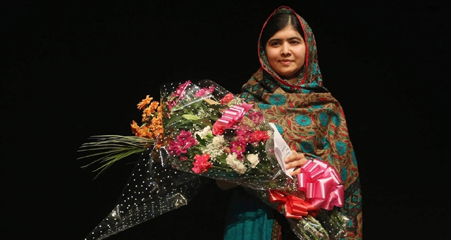 RESENHA CRÍTICA: Malala (He Named Me Malala)